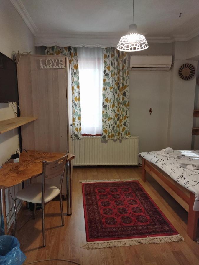 Nelly Guesthouse イスタンブール エクステリア 写真