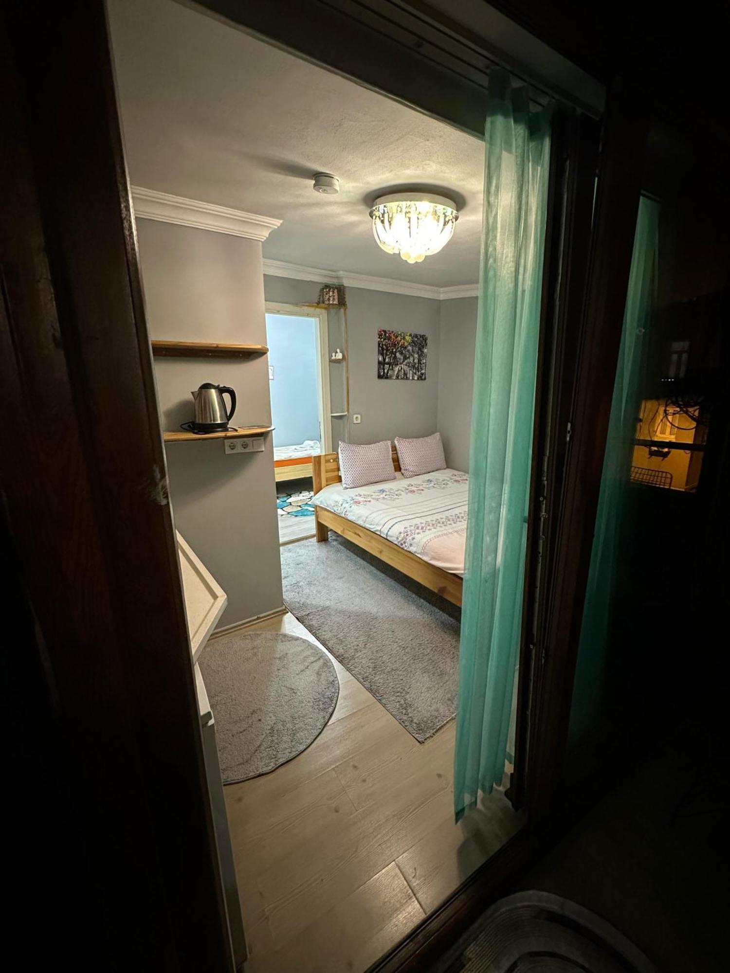 Nelly Guesthouse イスタンブール エクステリア 写真