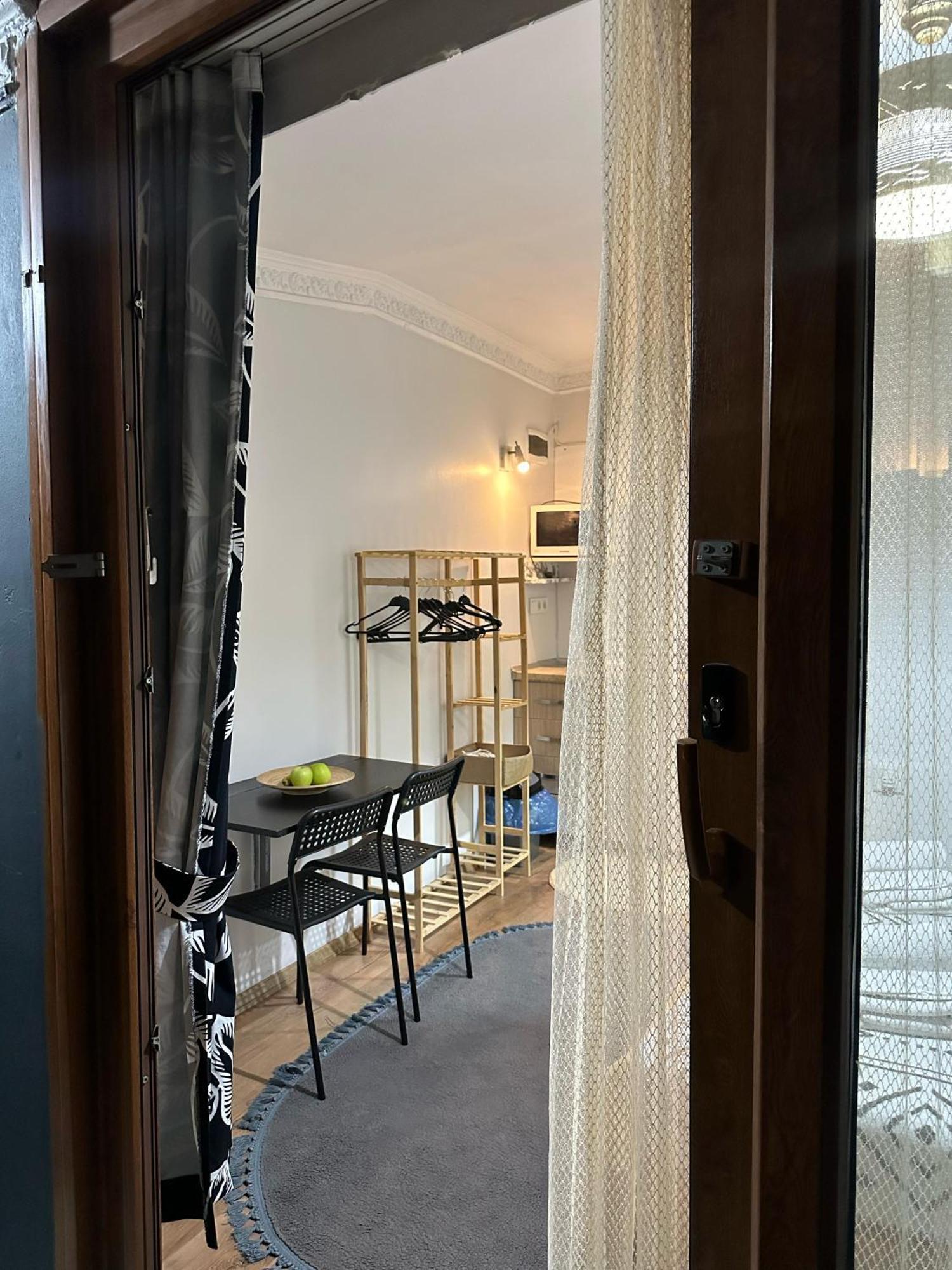 Nelly Guesthouse イスタンブール エクステリア 写真