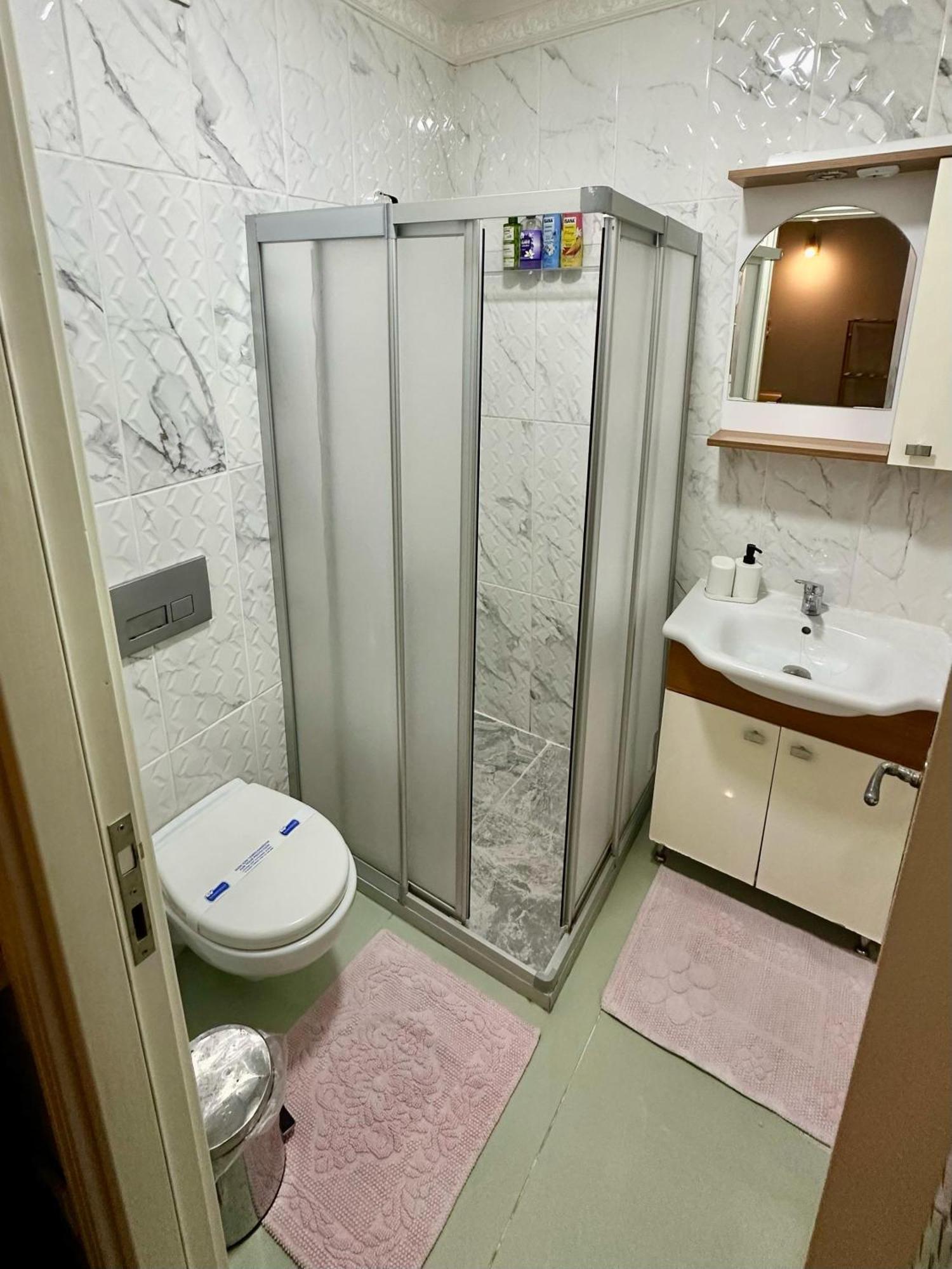 Nelly Guesthouse イスタンブール エクステリア 写真