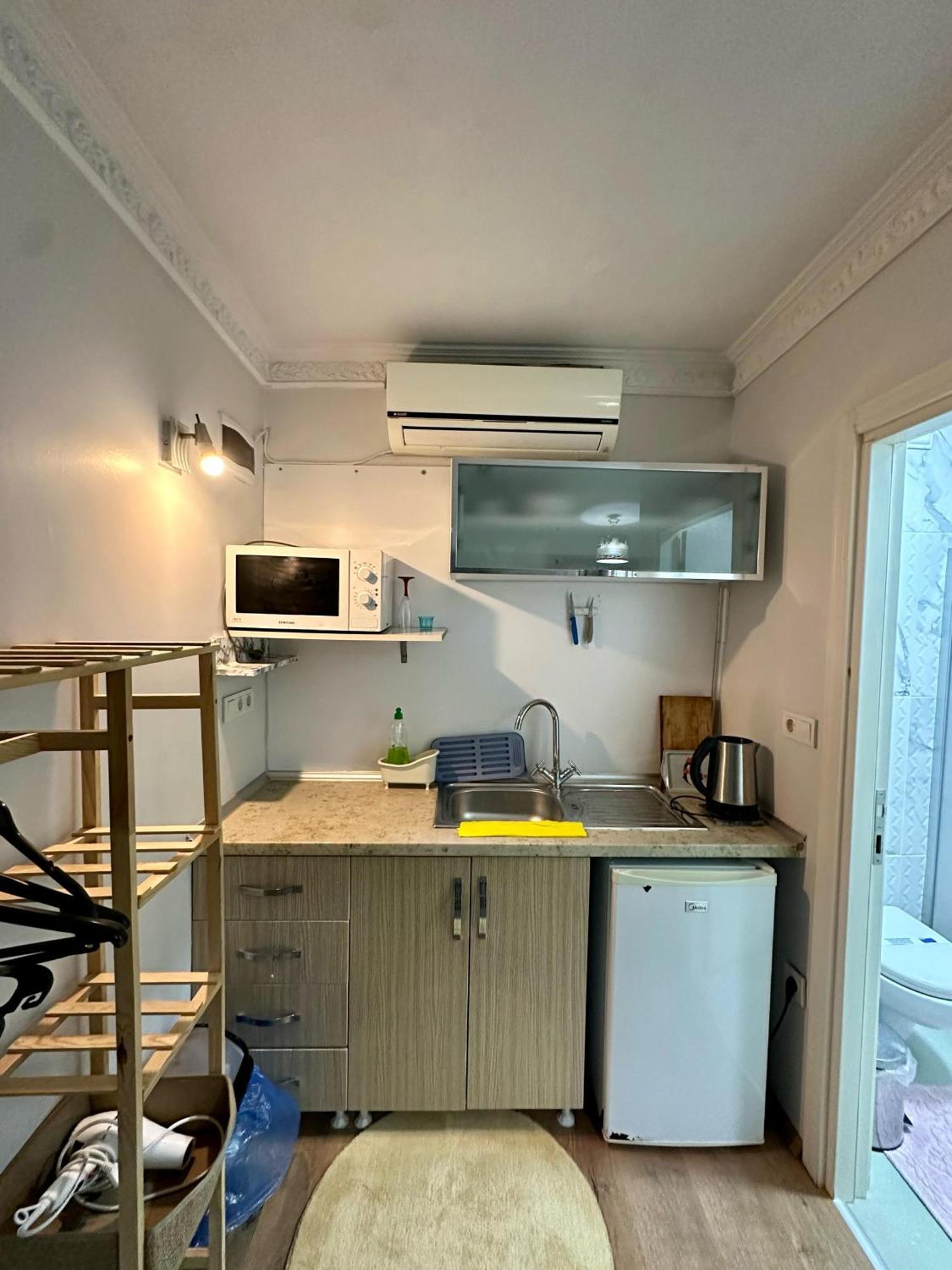 Nelly Guesthouse イスタンブール エクステリア 写真
